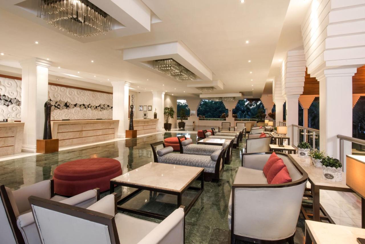 Grand Sunset Princess Playa del Carmen Esterno foto The lobby