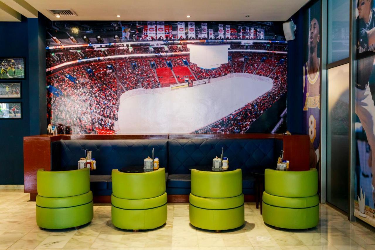 Grand Sunset Princess Playa del Carmen Esterno foto The Canadiens' locker room at the Bell Centre